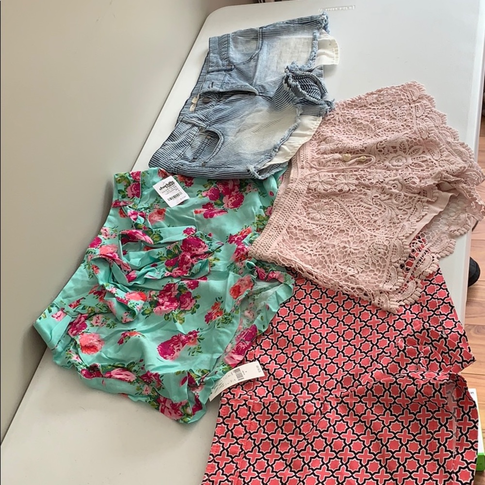 BUNDLE of Shorts!